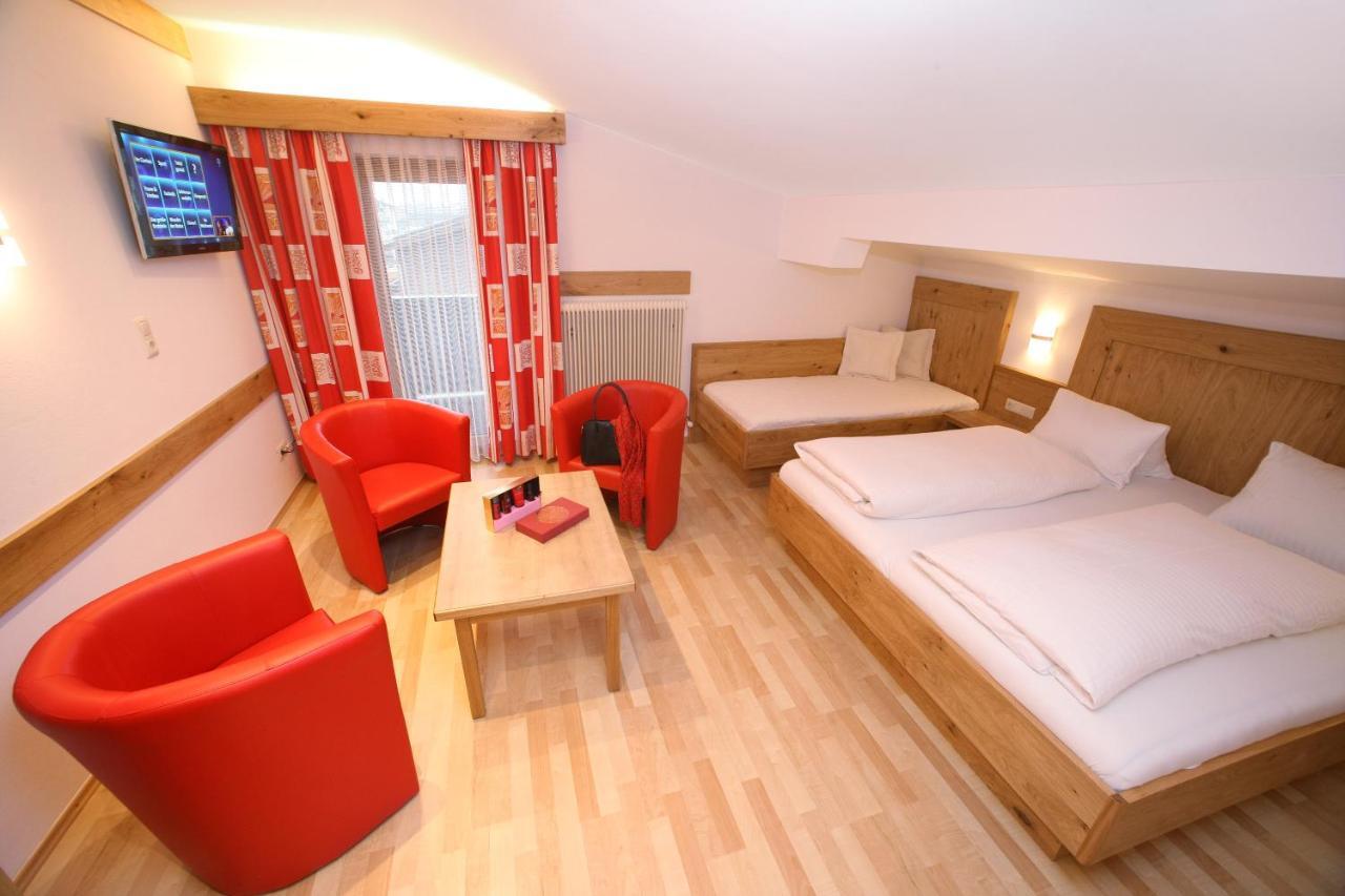 Lackner Apartment *